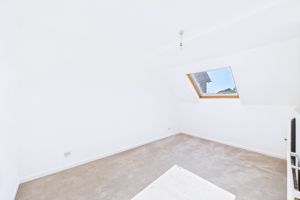 Bedroom- click for photo gallery
